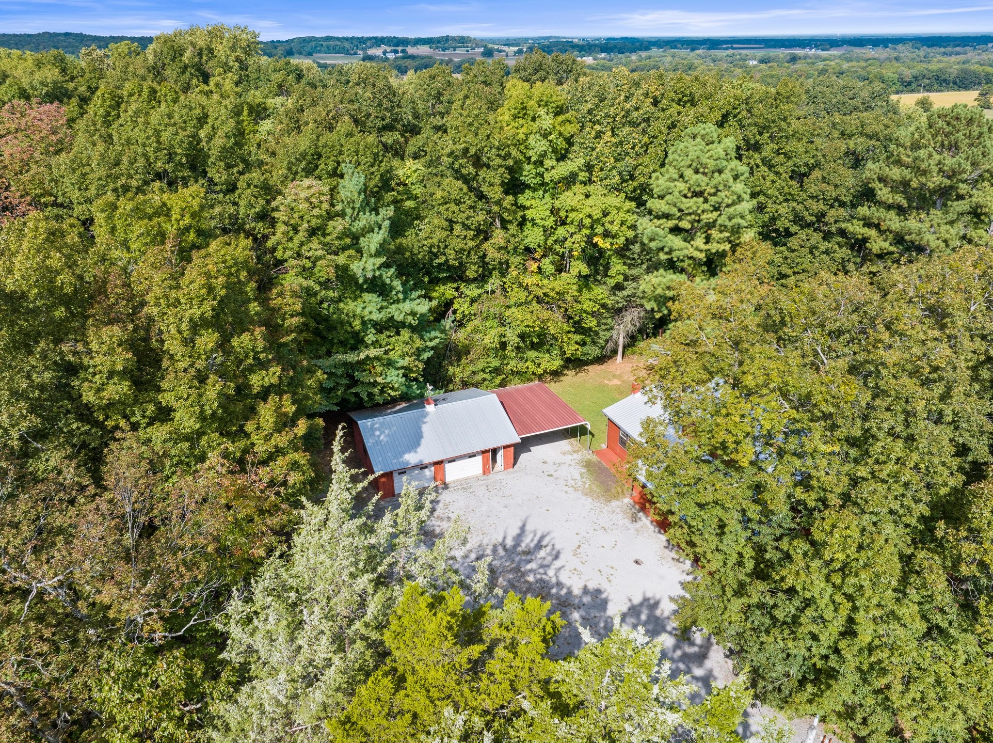 3800 Rowe Gap Road Belvidere, TN 37306 - Photo 4 of 37 Gallery Image 4