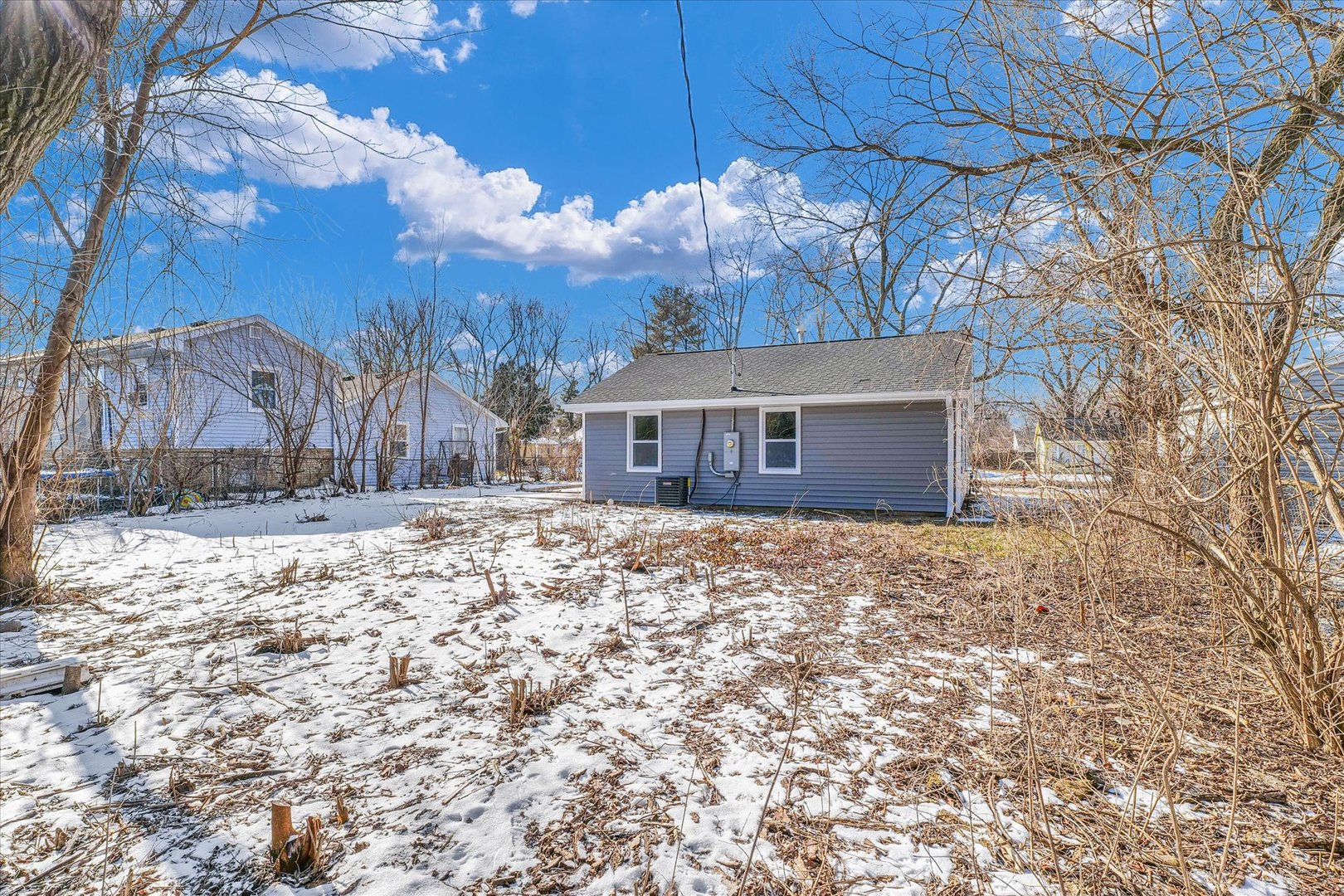 1312 Hedge Road Champaign, IL 61821 - Photo 27 of 29 Gallery Image 27