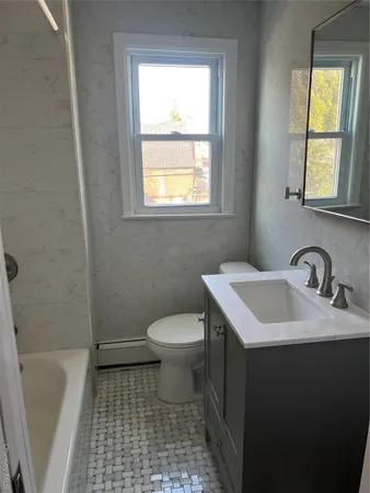 $4,700 | 1016 Oaks Drive, Franklin Square, NY 11010