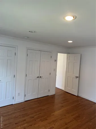 $4,700 | 1016 Oaks Drive, Franklin Square, NY 11010