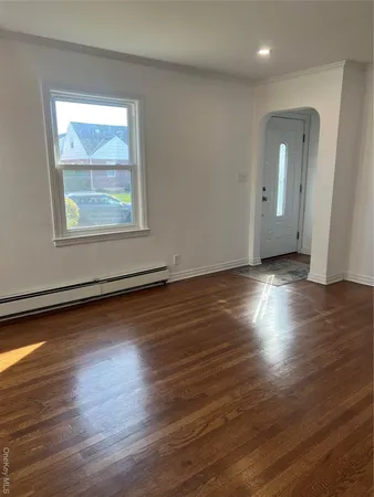 $4,700 | 1016 Oaks Drive, Franklin Square, NY 11010