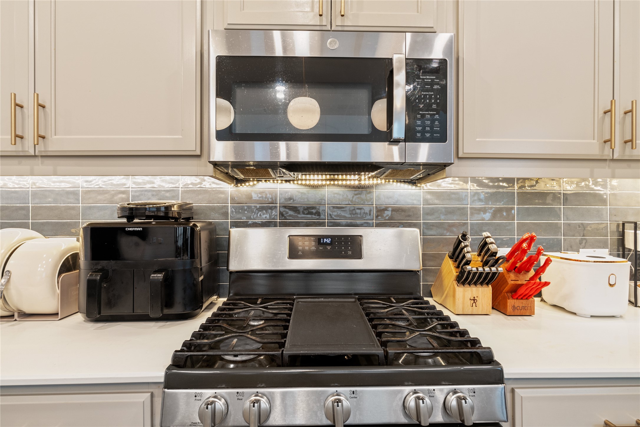 4504 Cool Gray Cove Austin, TX 78747 - Photo 11 of 28