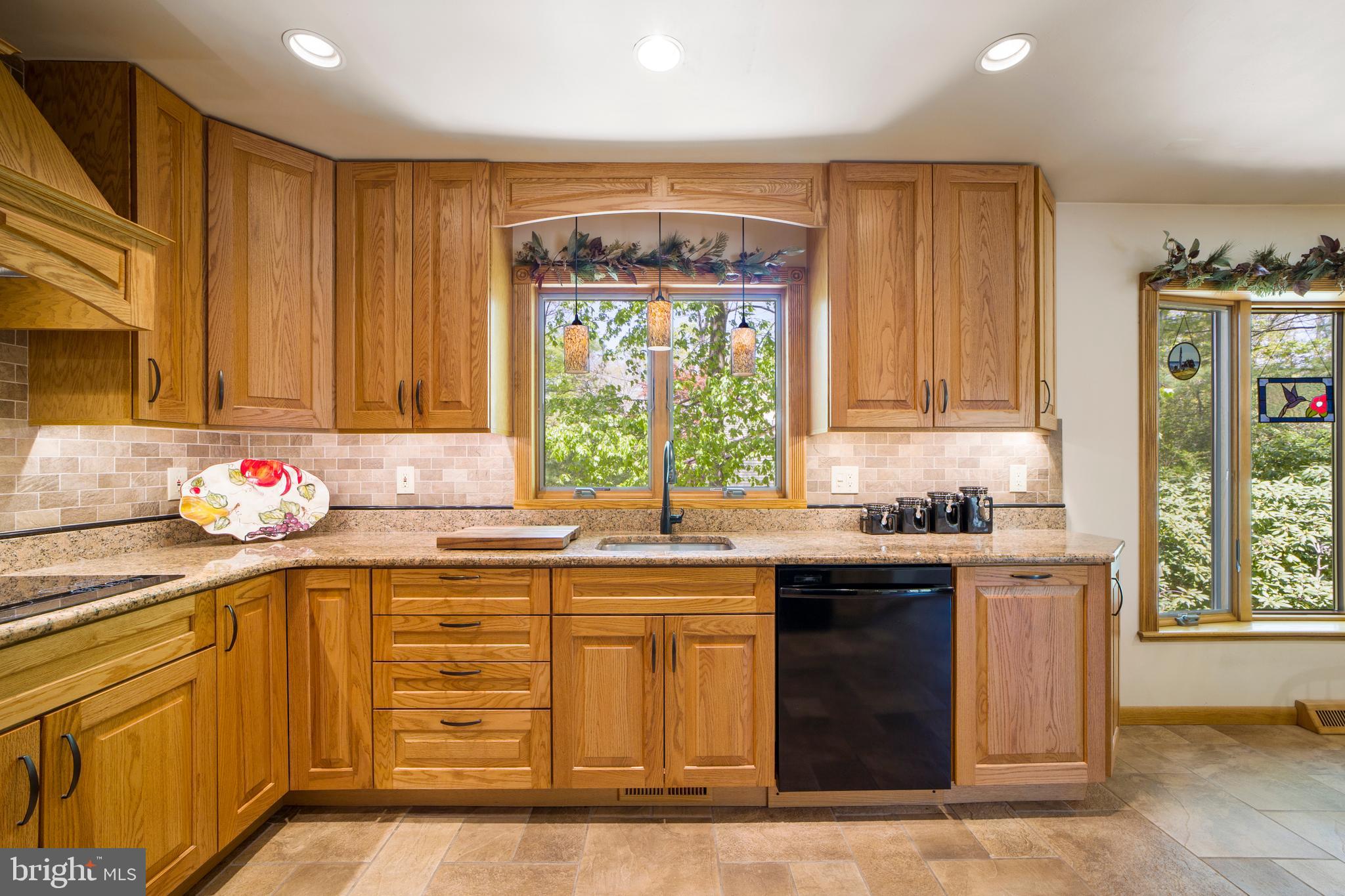 15 Spring Lake Avenue Sewell, NJ 08080 - Photo 13 of 32 Kitchen