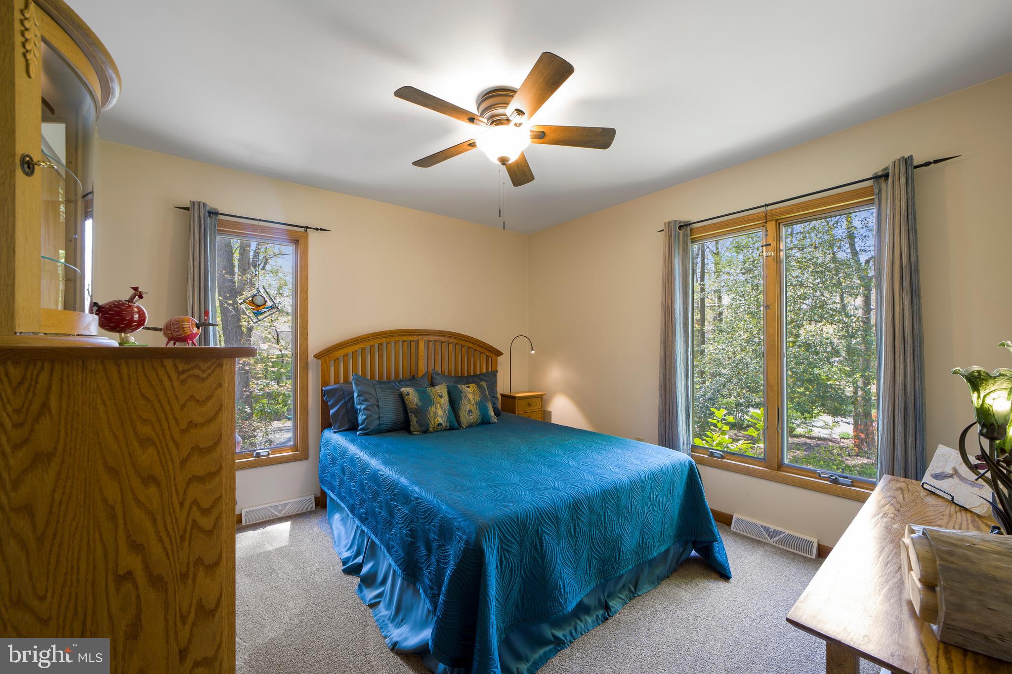 15 Spring Lake Avenue Sewell, NJ 08080 - Photo 20 of 32 Upper level-Bedroom #3
