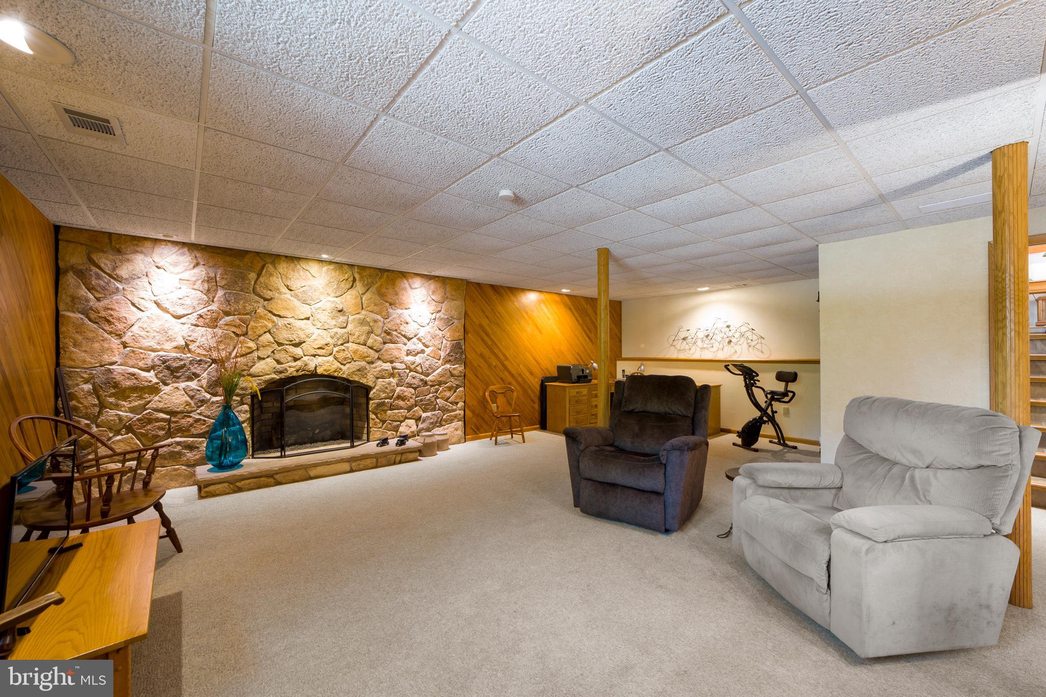 15 Spring Lake Avenue Sewell, NJ 08080 - Photo 22 of 32 Lower Level- Family Rm/Den with gas fireplace