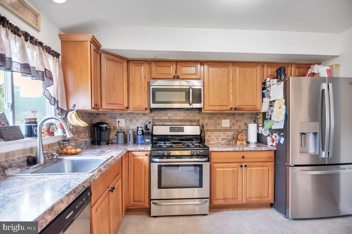 207 Wilson Road Cherry Hill, NJ 08002 - Photo 14 of 26 Gallery Image 14