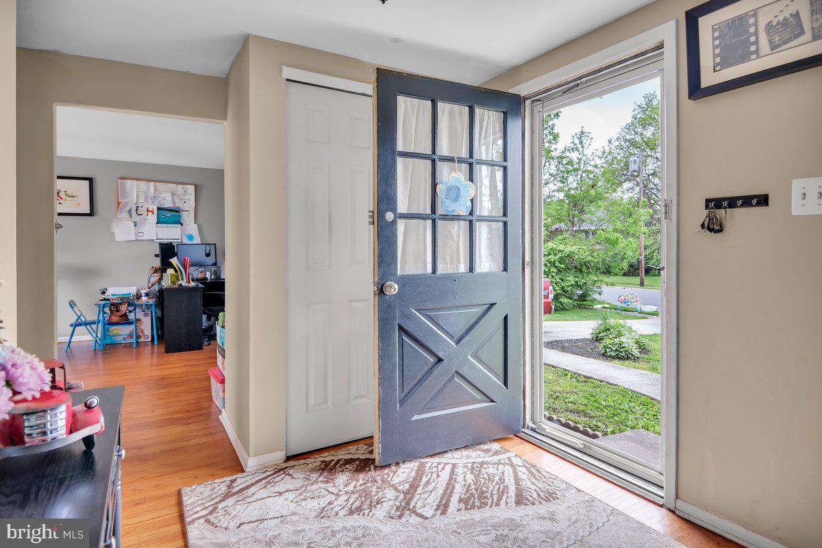 207 Wilson Road Cherry Hill, NJ 08002 - Photo 3 of 26 Gallery Image 3