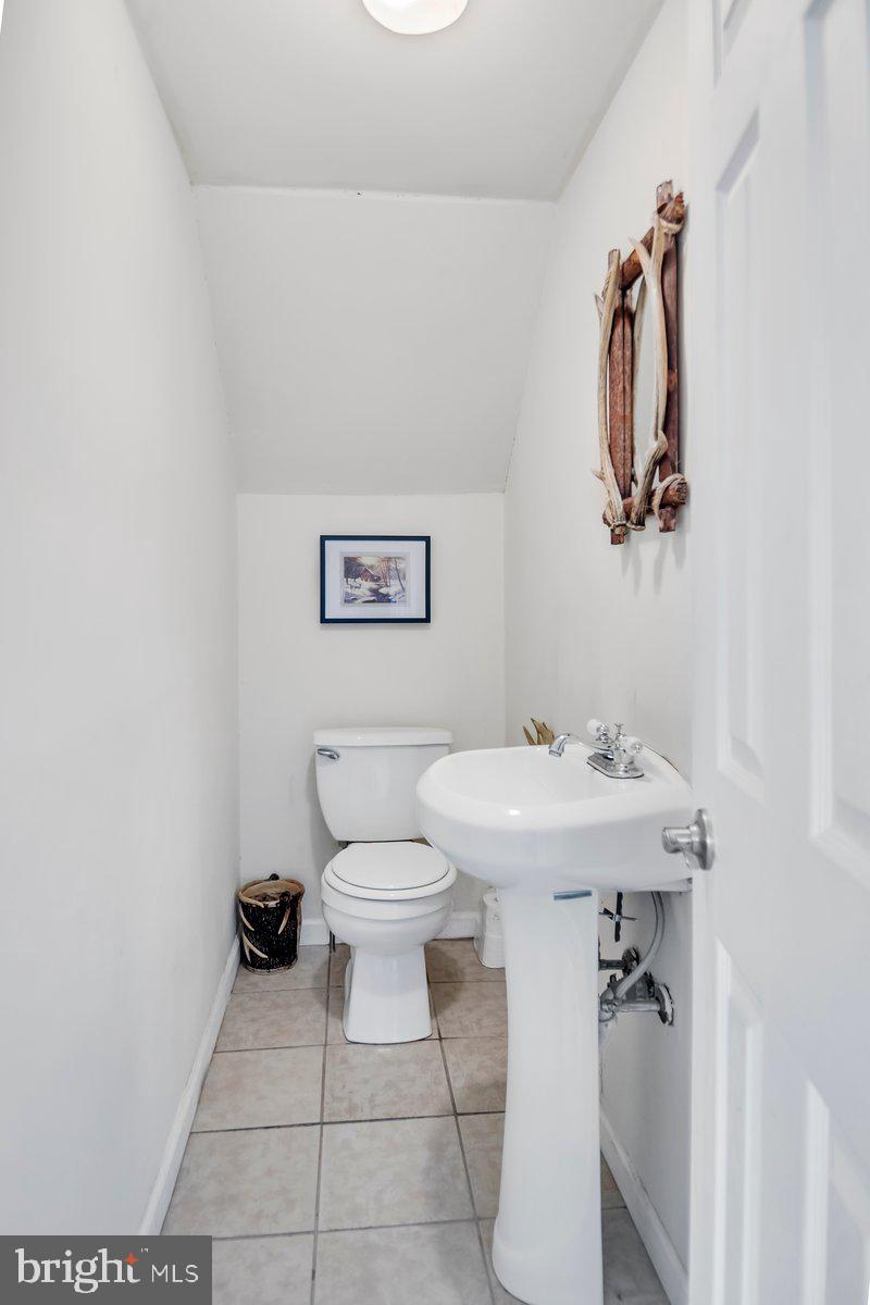 207 Wilson Road Cherry Hill, NJ 08002 - Photo 9 of 26 Gallery Image 9
