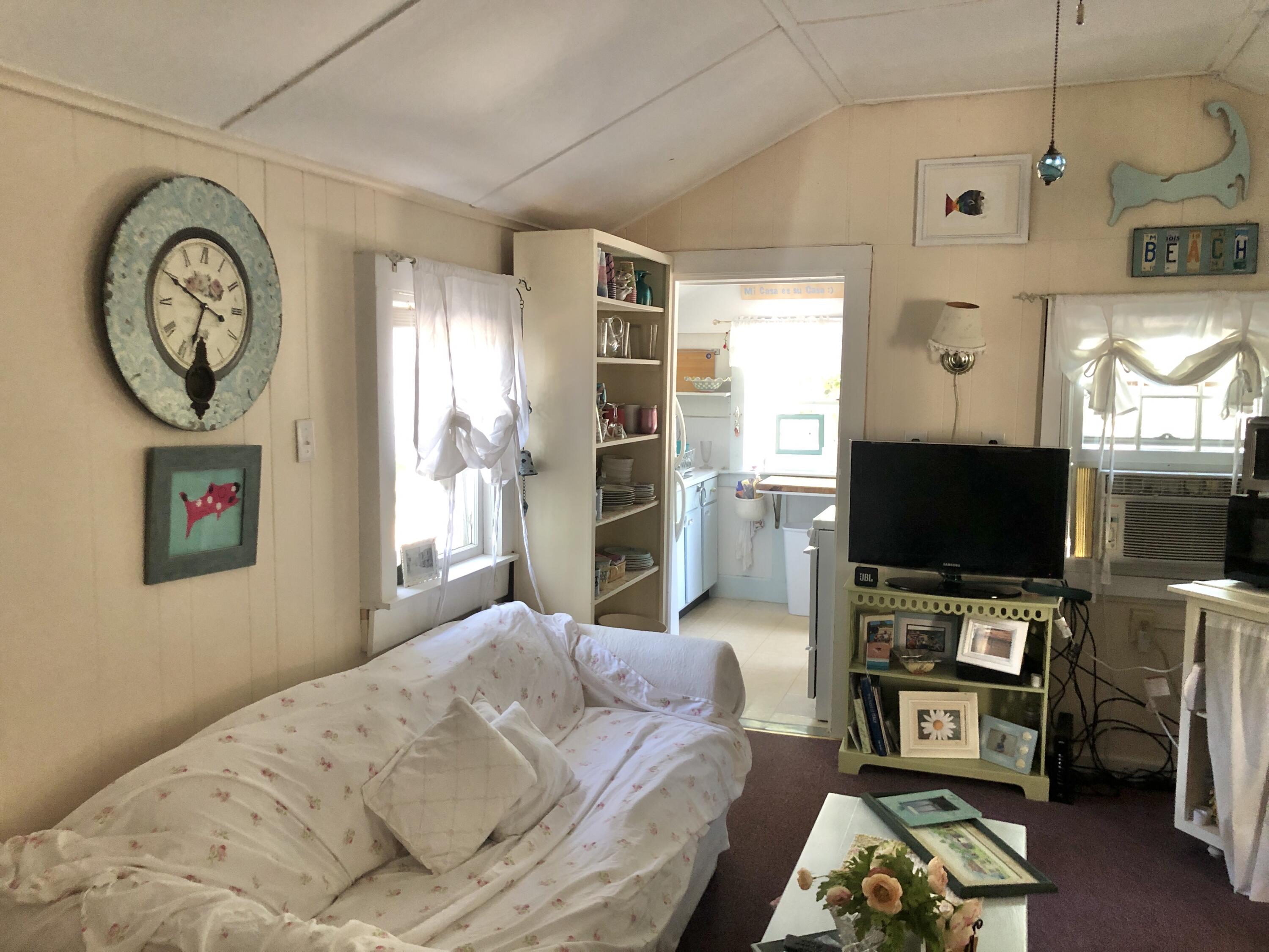 390 Steele Road Eastham, MA 02642 - Photo 11 of 26 93AB0234-7842-439E-B1CB-5BD64EFC1F36