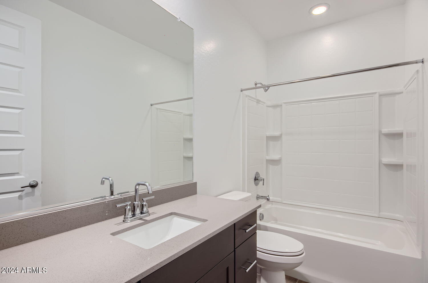 3264 West Peak View Road Phoenix, AZ 85083 - Photo 30 of 43 Bath 3