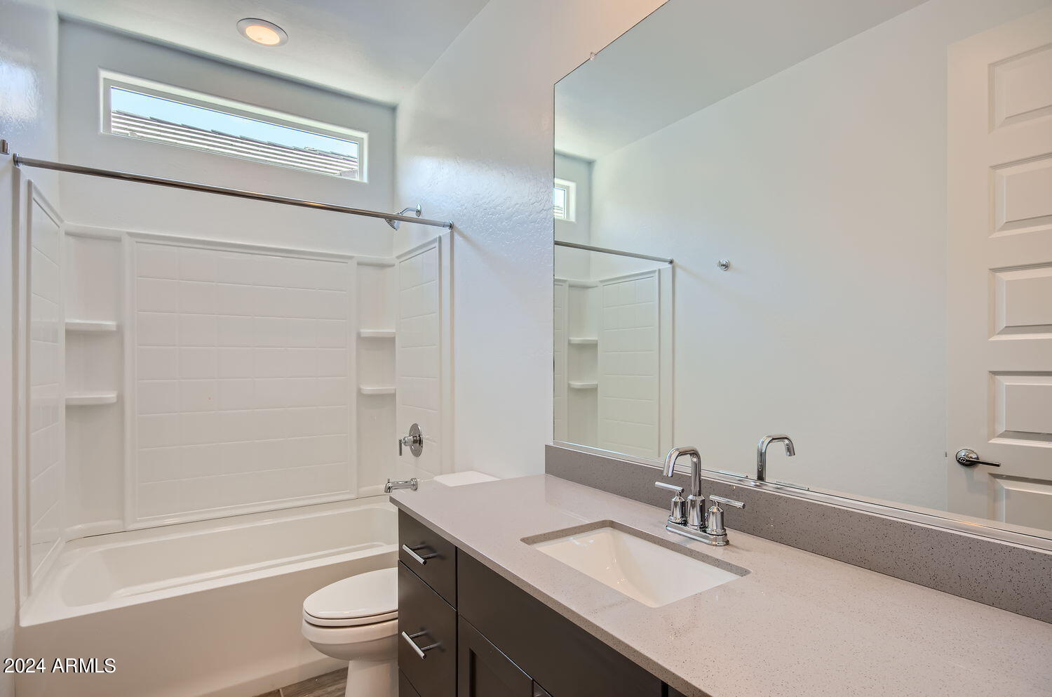 3264 West Peak View Road Phoenix, AZ 85083 - Photo 33 of 43 Bath 2