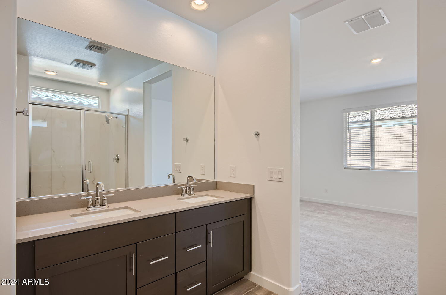 3264 West Peak View Road Phoenix, AZ 85083 - Photo 35 of 43 Owners Bath