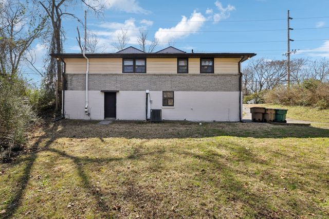 $349,000 | 1100 Massman Drive, Nashville, TN 37217