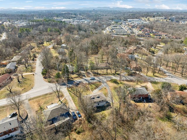 $349,000 | 1100 Massman Drive, Nashville, TN 37217
