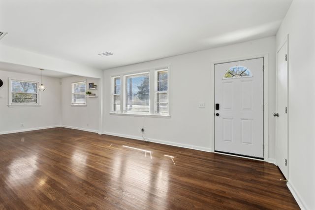 $349,000 | 1100 Massman Drive, Nashville, TN 37217