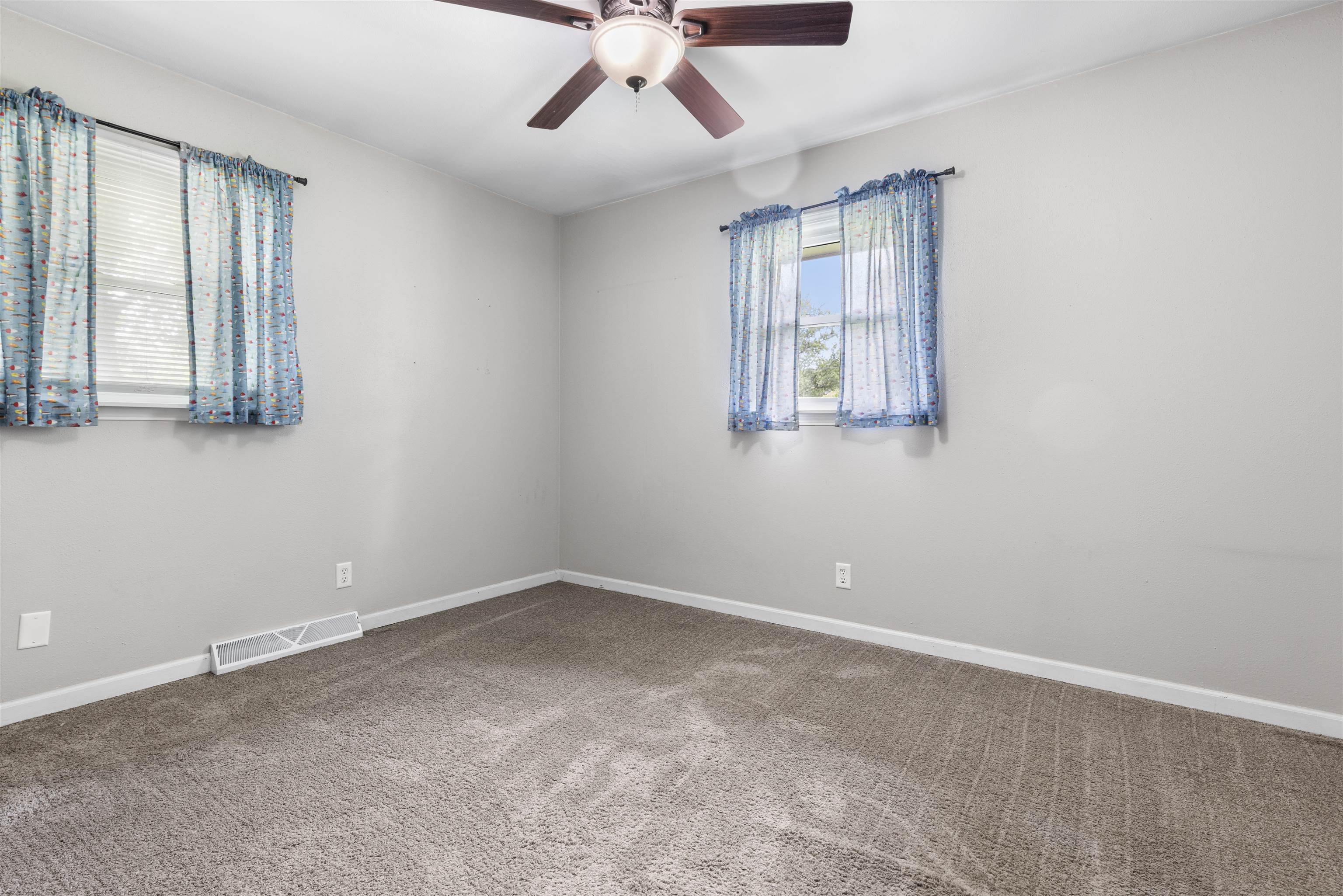 5890 Linden Road Rockford, IL 61109 - Photo 11 of 24 Gallery Image 11