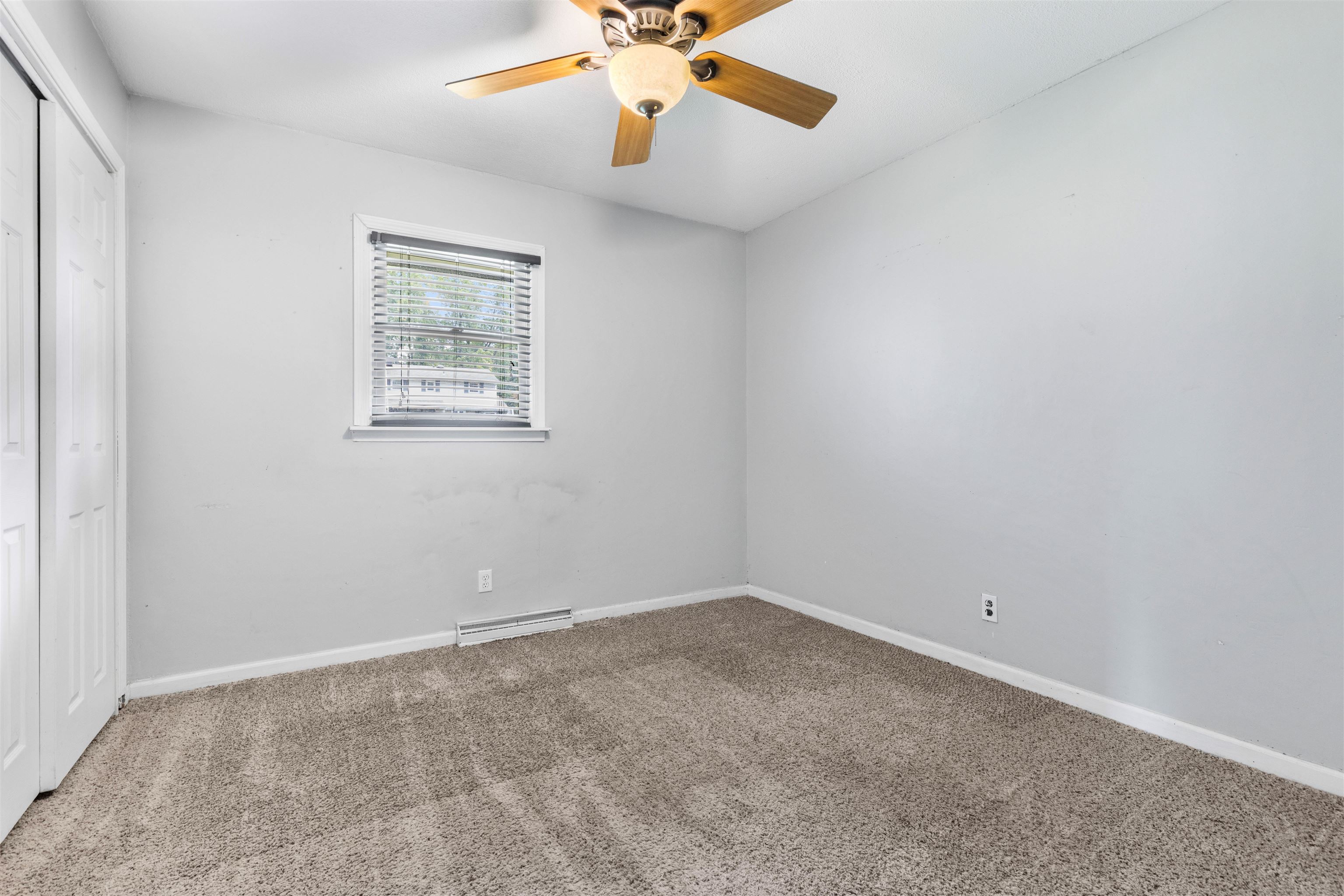 5890 Linden Road Rockford, IL 61109 - Photo 12 of 24 Gallery Image 12