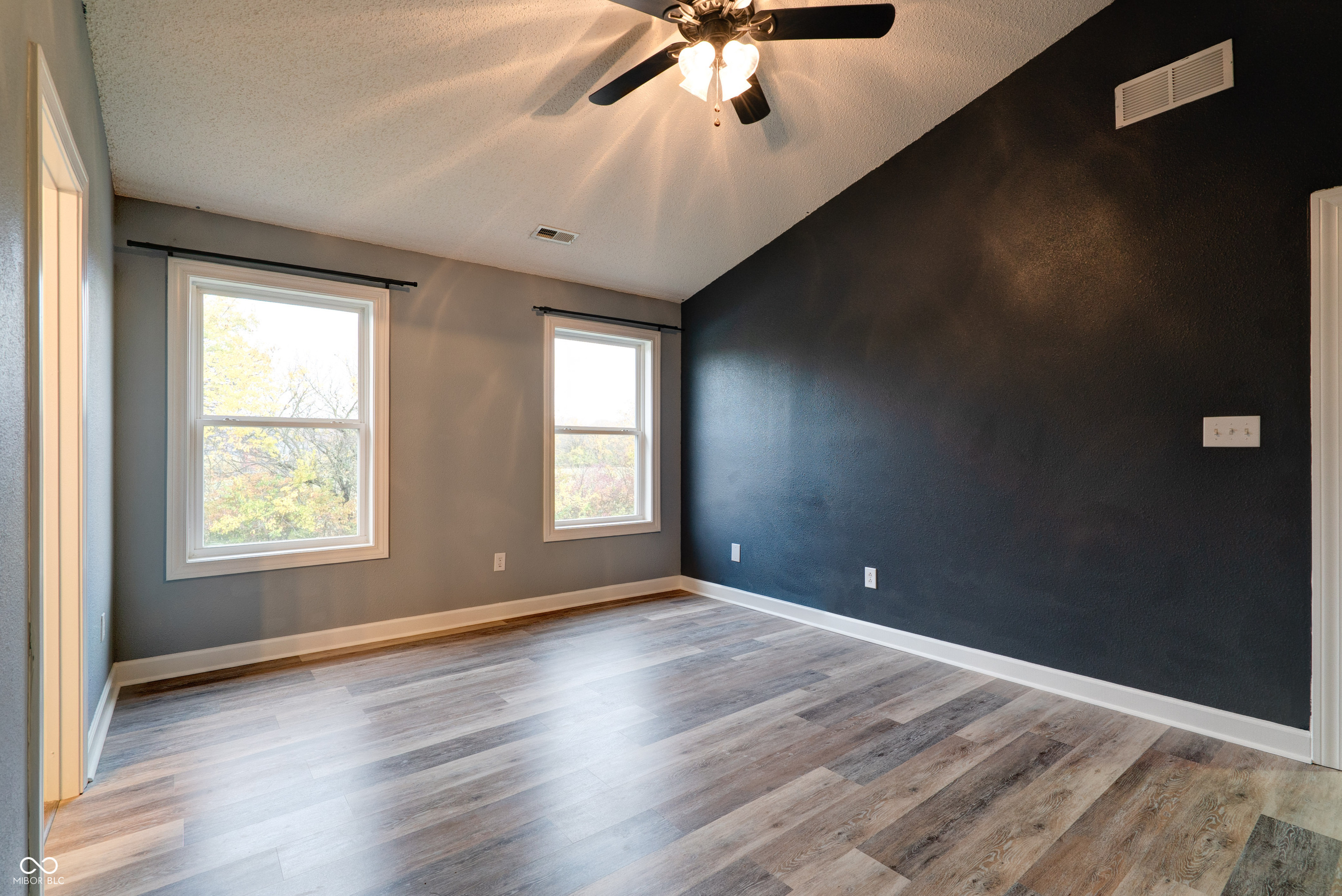 914 Freestone Drive Indianapolis, IN 46239 - Photo 12 of 23