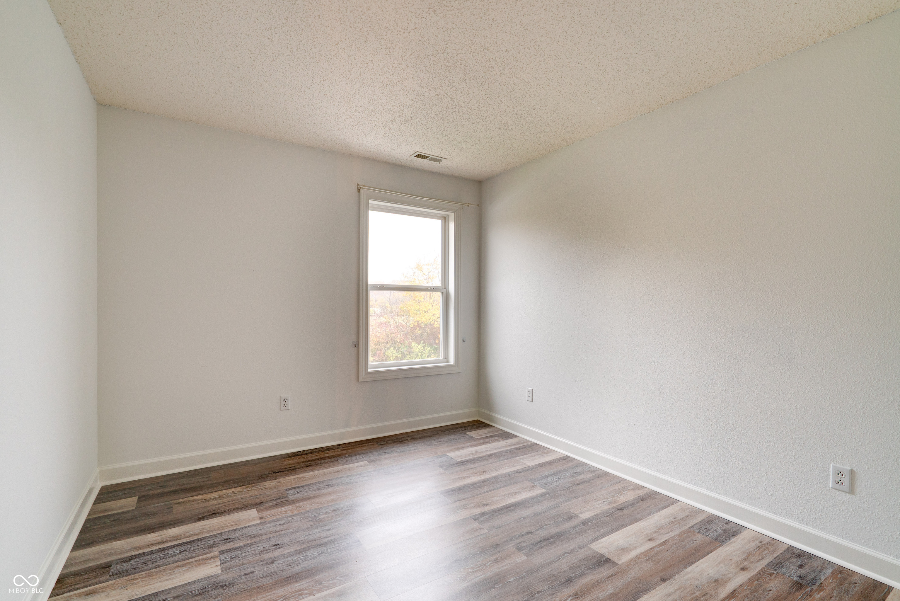 914 Freestone Drive Indianapolis, IN 46239 - Photo 18 of 23