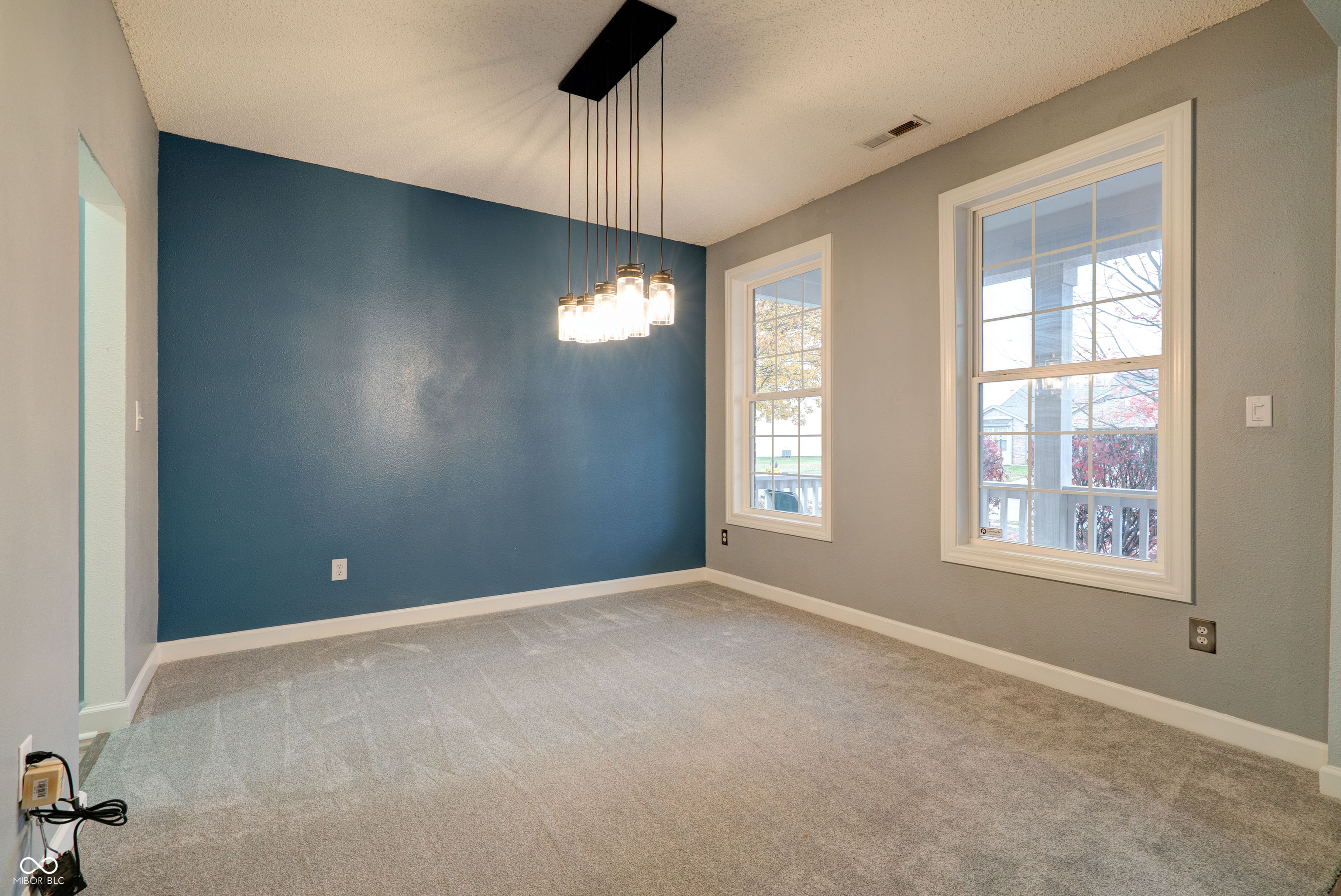 914 Freestone Drive Indianapolis, IN 46239 - Photo 3 of 23