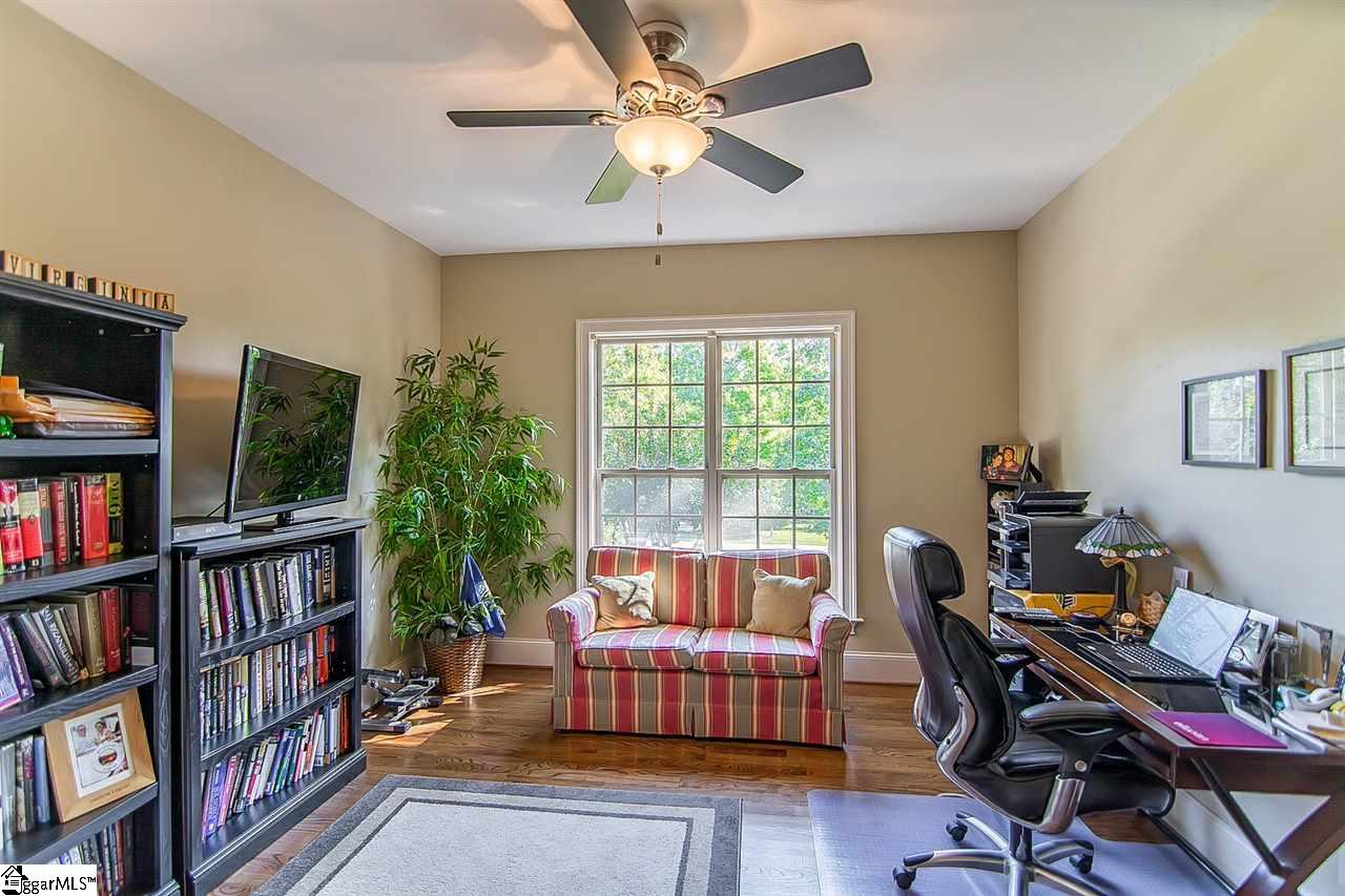 1403 Beverly Road Greer, SC 29651 - Photo 19 of 31