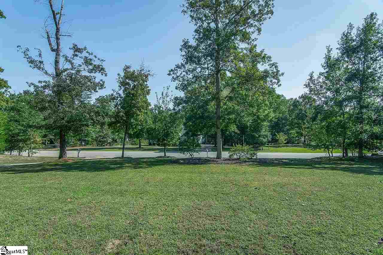 1403 Beverly Road Greer, SC 29651 - Photo 28 of 31