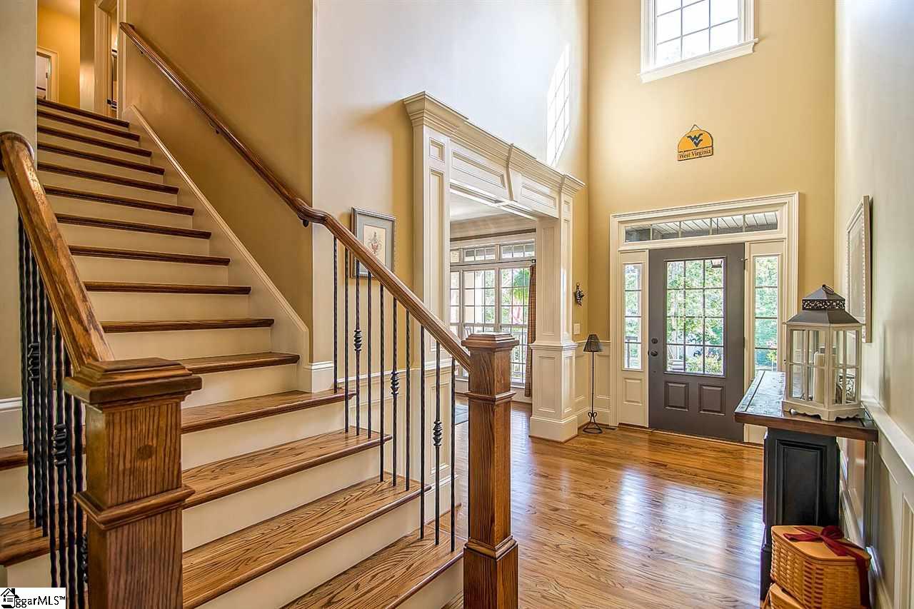 1403 Beverly Road Greer, SC 29651 - Photo 4 of 31