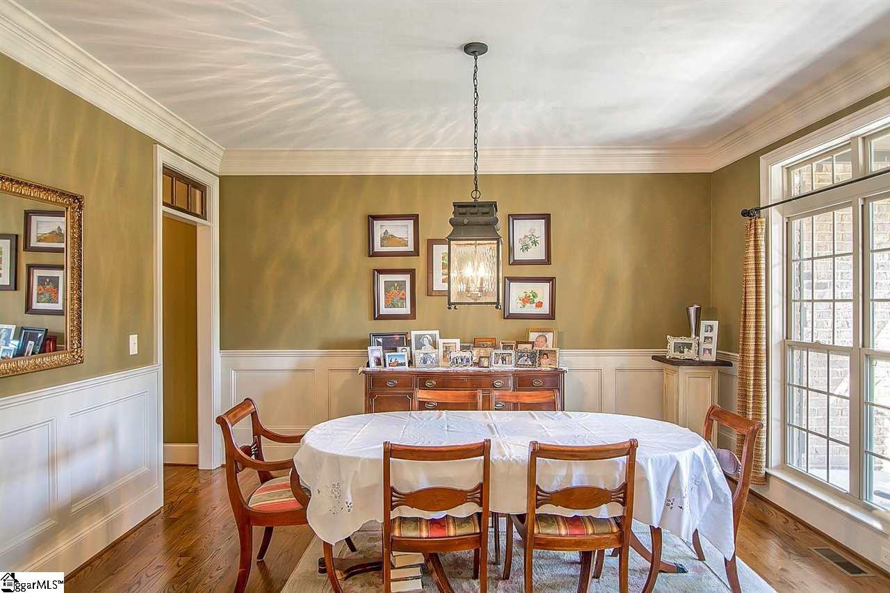 1403 Beverly Road Greer, SC 29651 - Photo 7 of 31