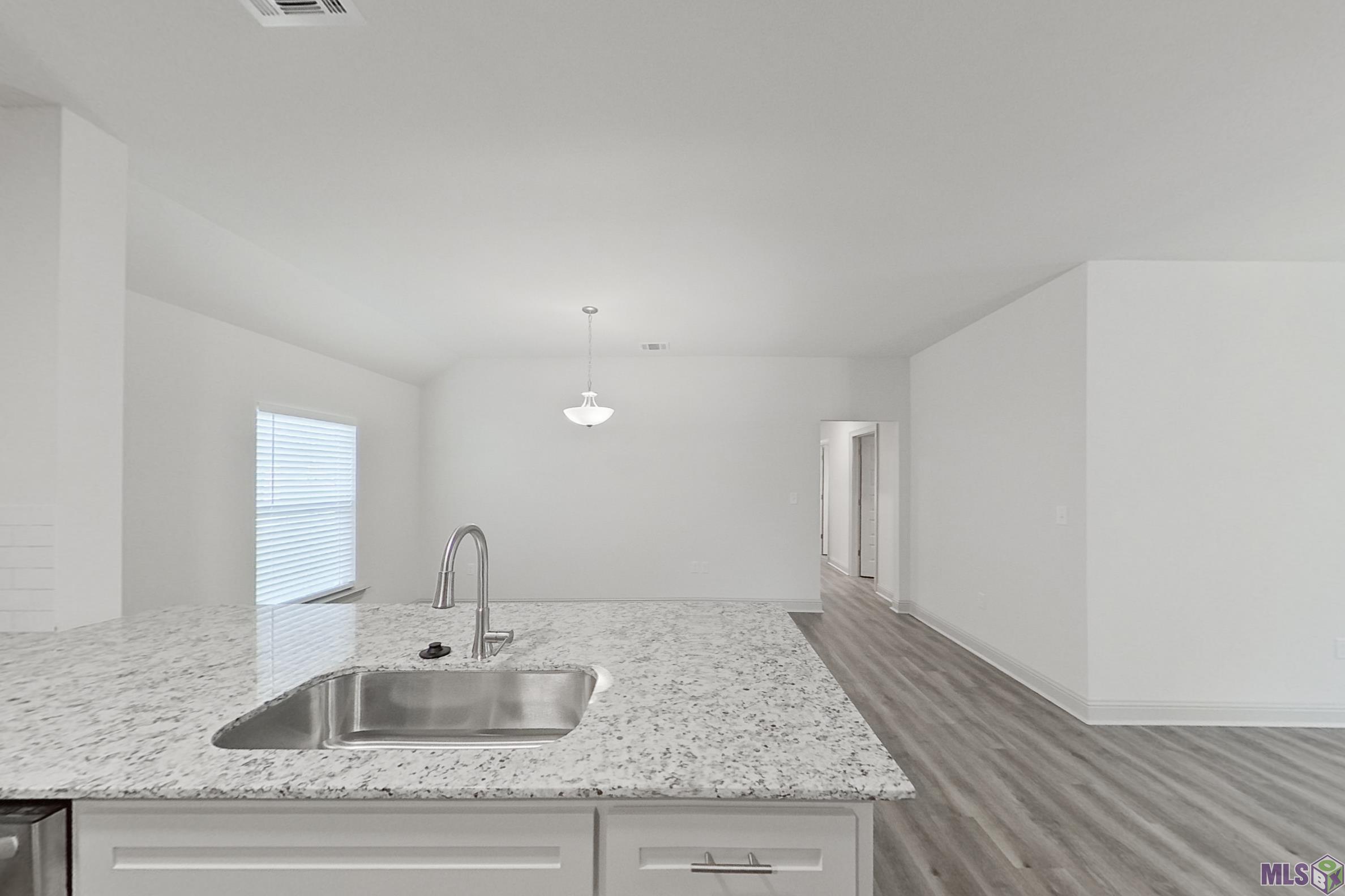 17647 Carlisle Avenue Baton Rouge, LA 70817 - Photo 9 of 22
