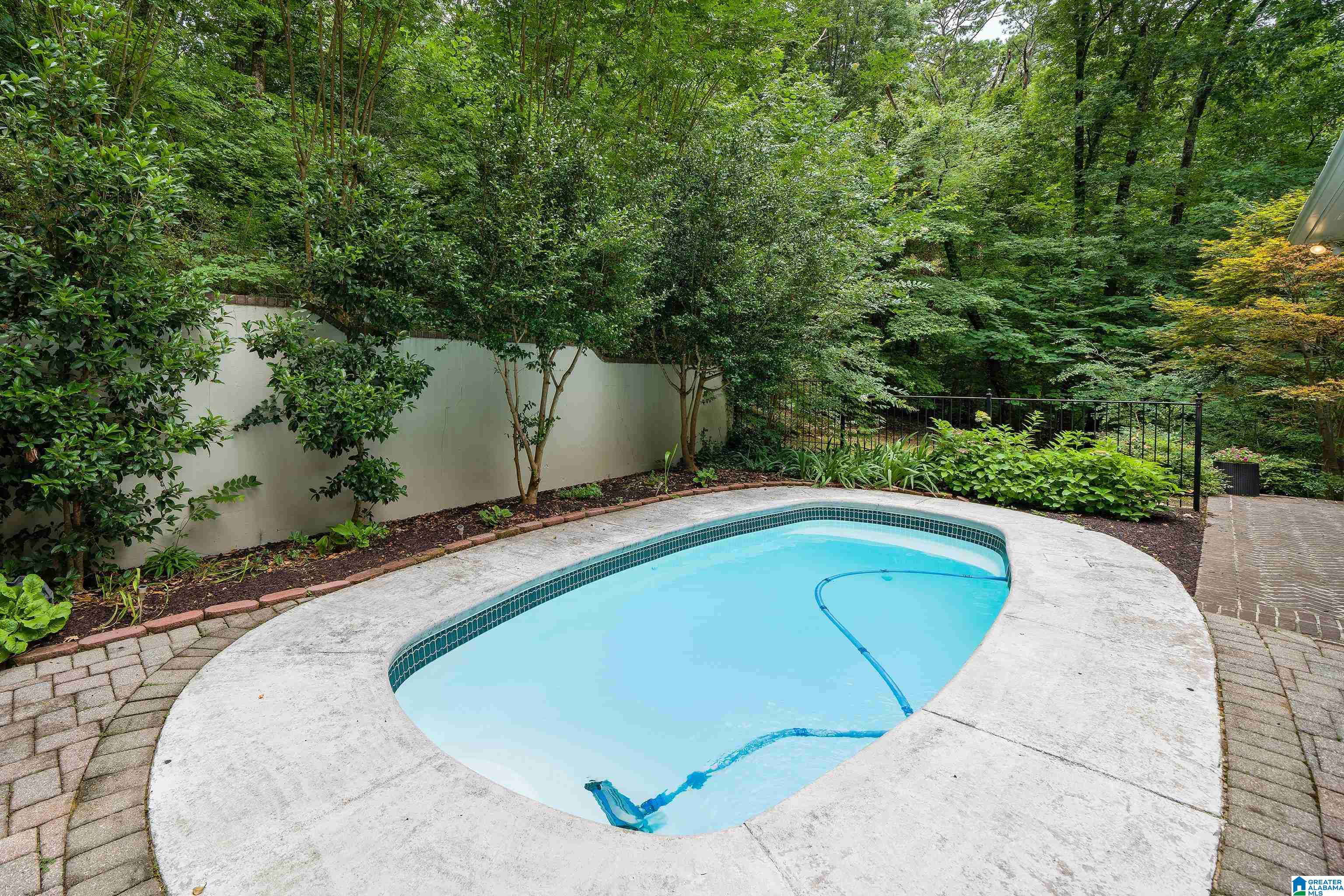 1056 Oak Tree Road Birmingham, AL 35244 - Photo 31 of 38