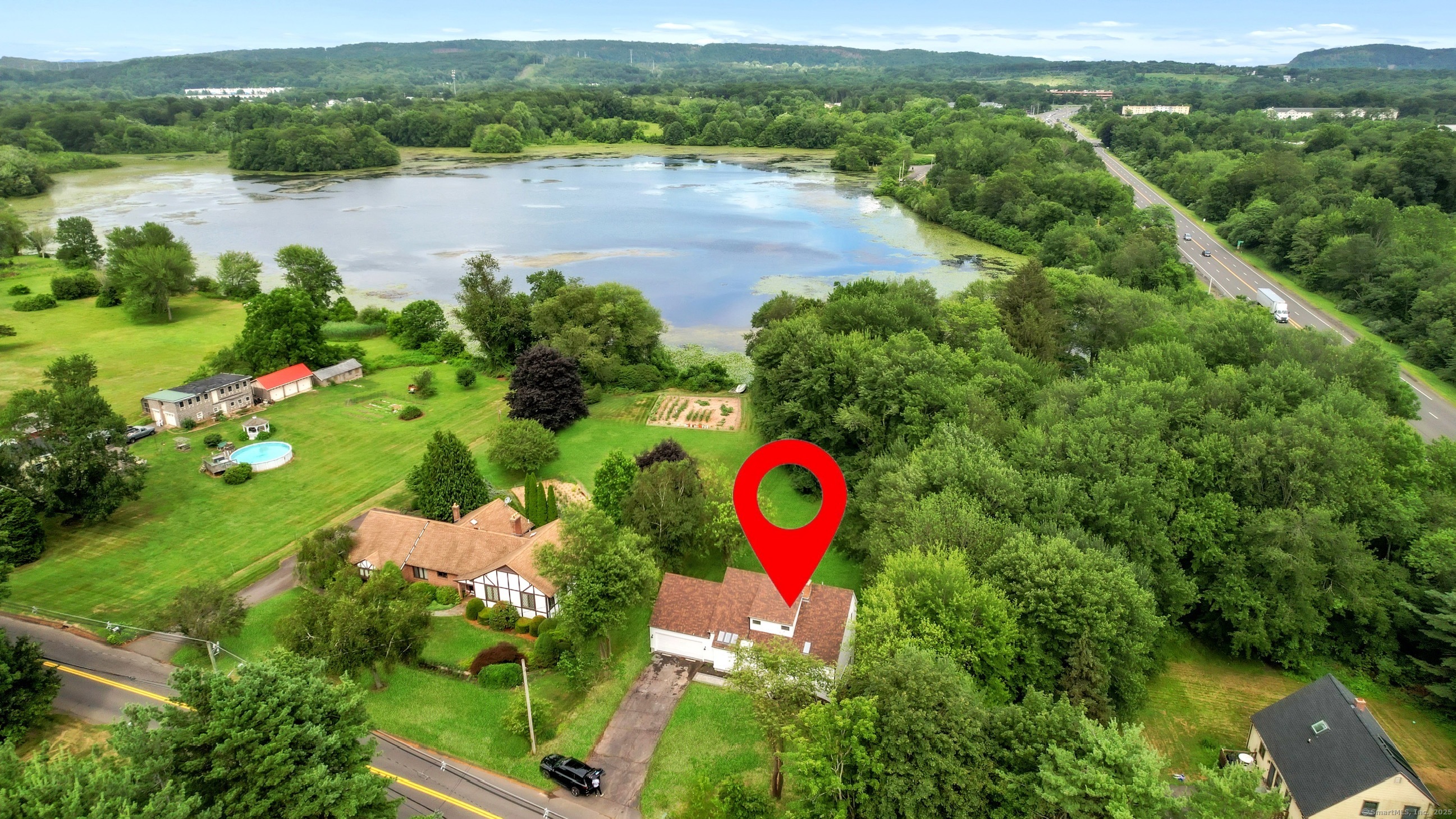 916 North Farms Road Wallingford, CT 06492 - Photo 1 of 1