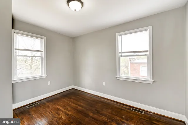 $2,848 | 707 Congress Street Southeast, Washington, DC 20032