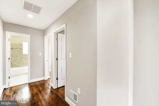 $2,848 | 707 Congress Street Southeast, Washington, DC 20032