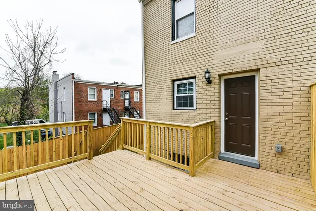 $2,848 | 707 Congress Street Southeast, Washington, DC 20032