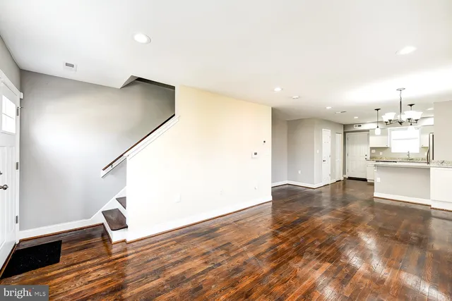 $2,848 | 707 Congress Street Southeast, Washington, DC 20032