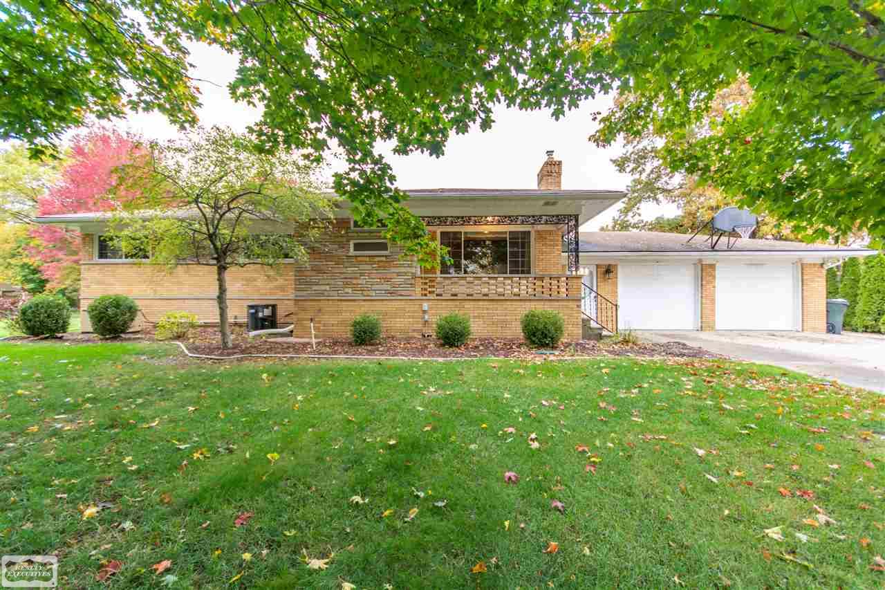 53261 Shelby Road Utica, MI 48316 - Photo 4 of 61 Gallery Image 4