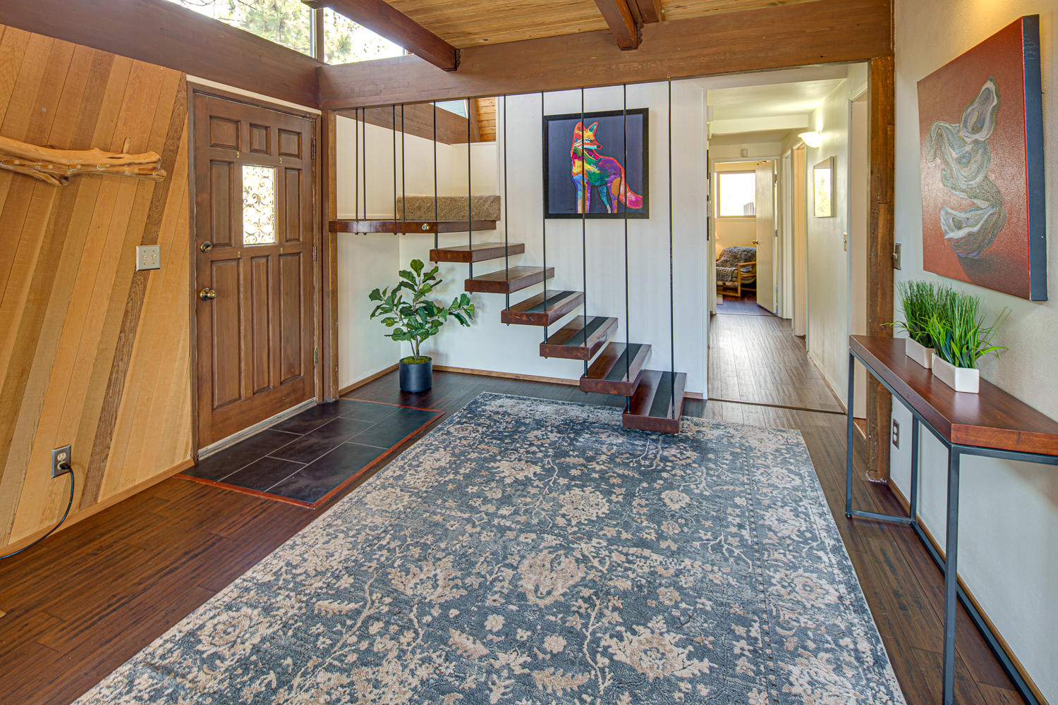 16057 Cattle Drive Road Sisters, OR 97759 - Photo 6 of 49 Front Entrance