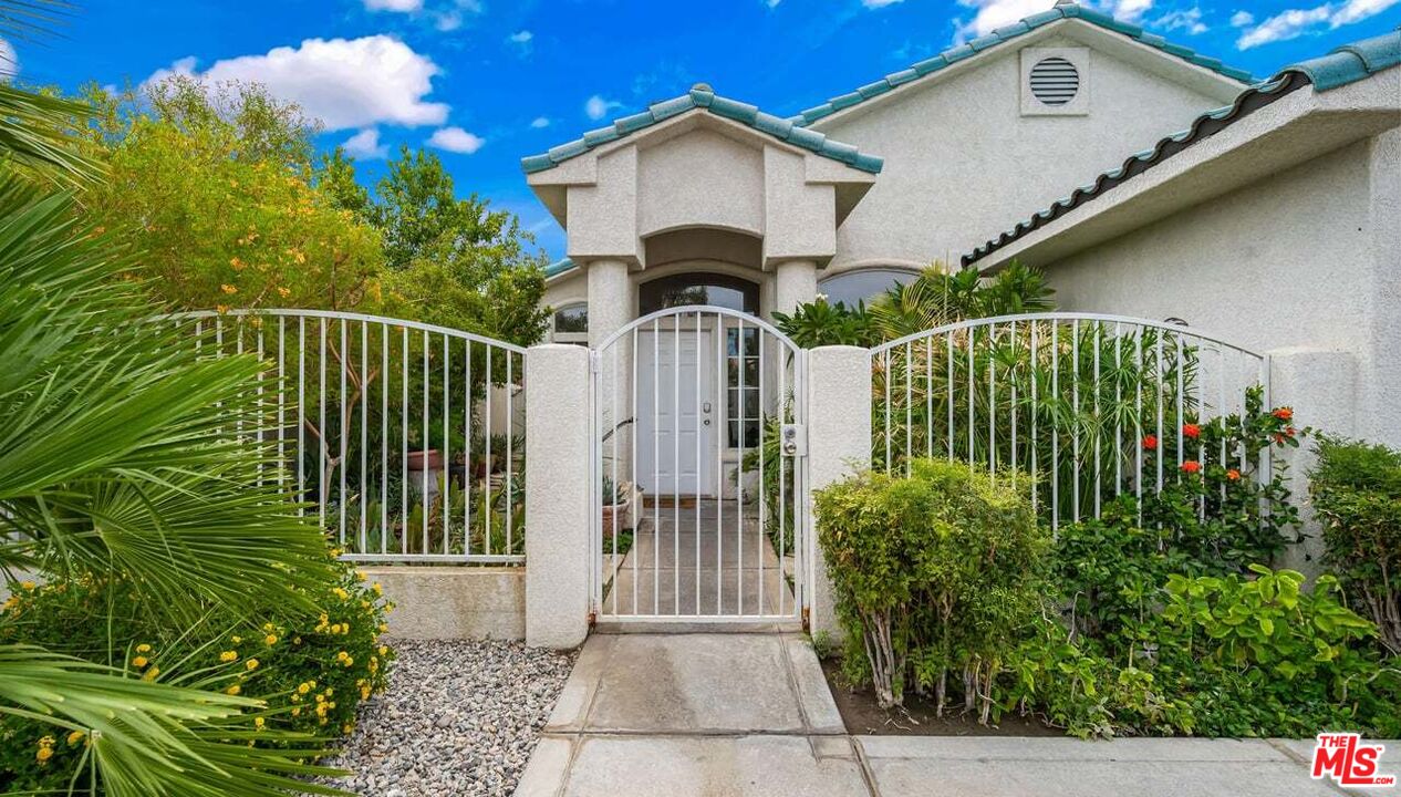 68125 Modalo Road Cathedral City, CA 92234 - Photo 4 of 44 Gallery Image 4