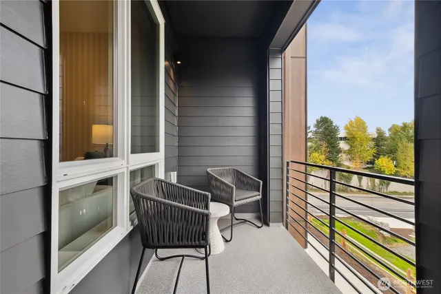 $989,900 | 12257 137th Place Northeast, Unit 2904, Redmond, WA 98052