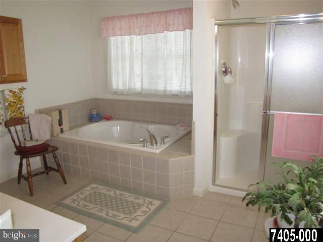 321 Dew Drop Road York, PA 17402 - Photo 13 of 25