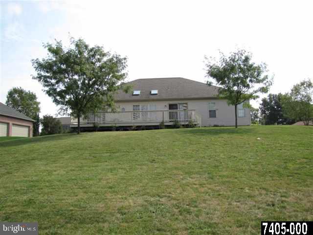321 Dew Drop Road York, PA 17402 - Photo 20 of 25