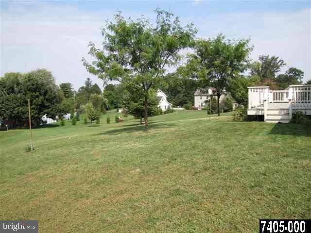 321 Dew Drop Road York, PA 17402 - Photo 22 of 25