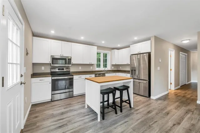 $2,500 | 4 Mill Pond Road, Tuftonboro, NH 03816