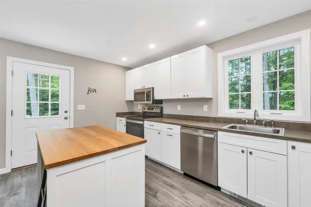 $2,500 | 4 Mill Pond Road, Tuftonboro, NH 03816