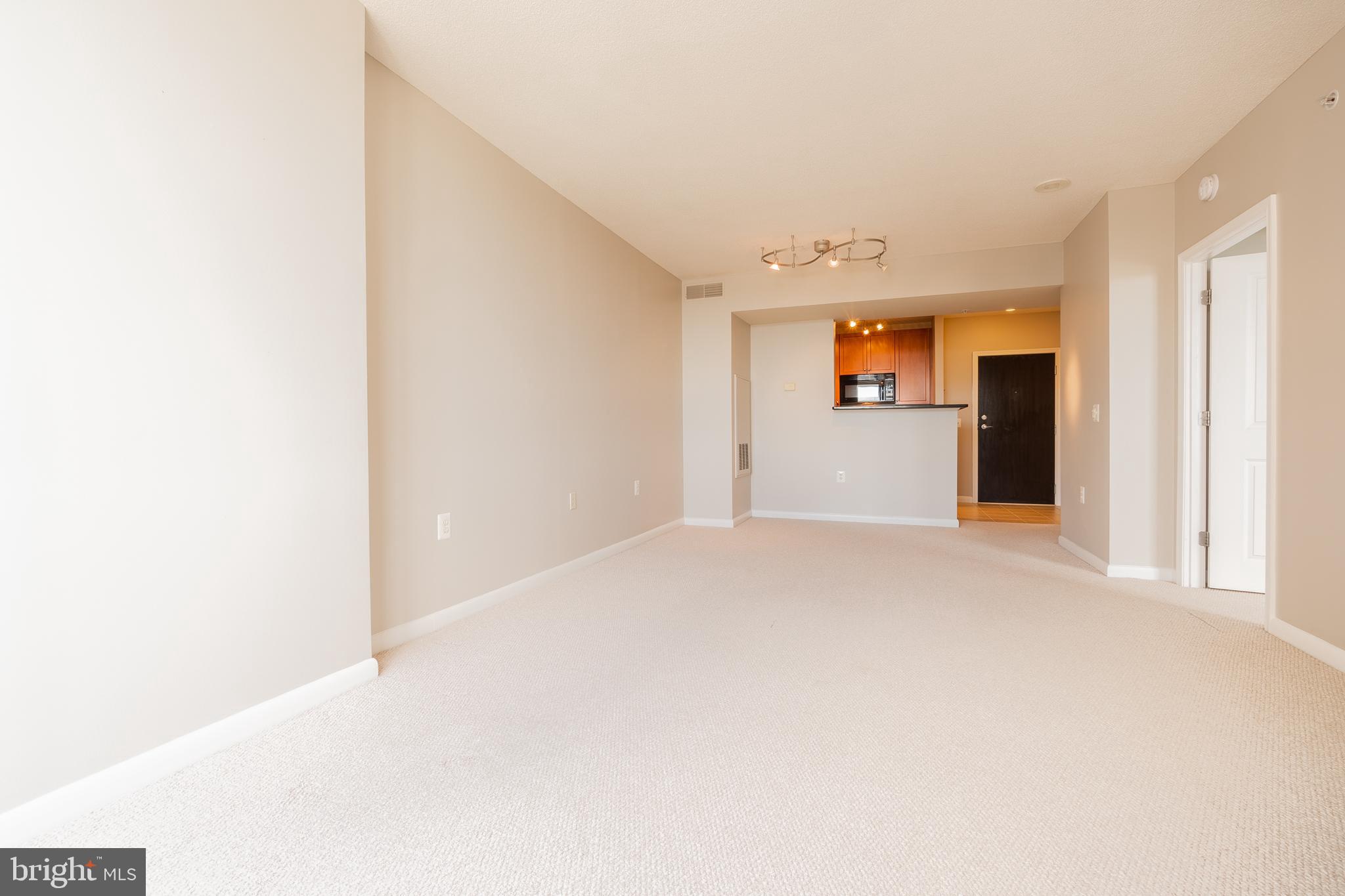 851 North Glebe Road, Unit 1503 Arlington, VA 22203 - Photo 27 of 40