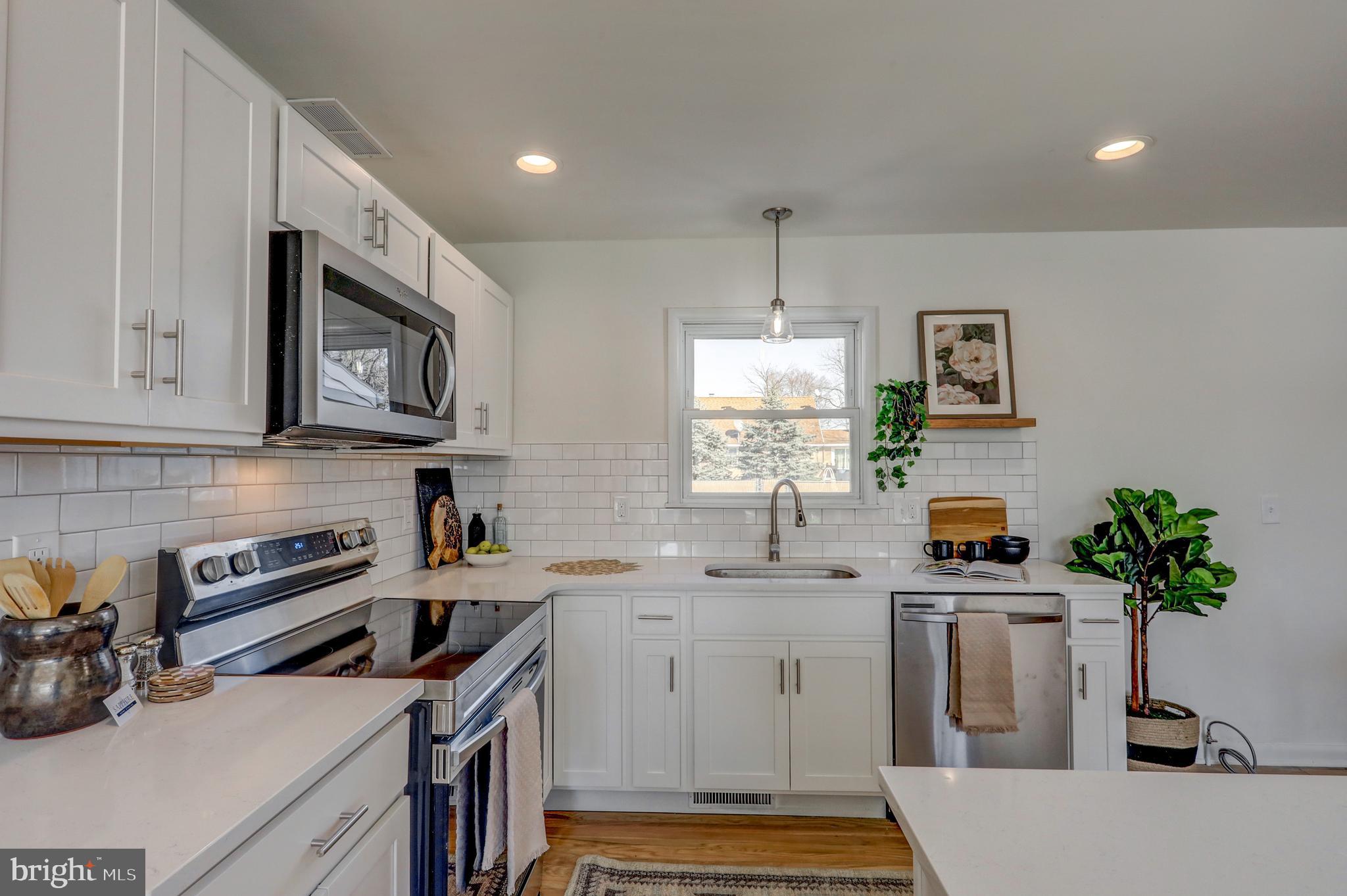 59 Farmland Road Leola, PA 17540 - Photo 18 of 38 Gallery Image 18