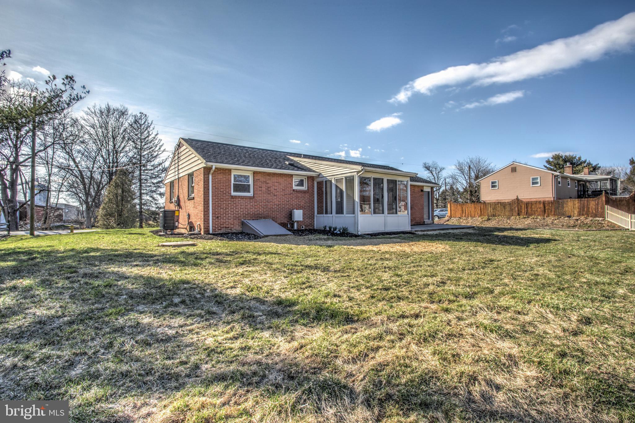 59 Farmland Road Leola, PA 17540 - Photo 3 of 38 Gallery Image 3