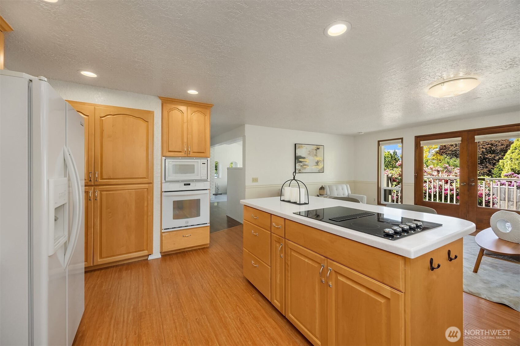 9119 185th Place Southwest Edmonds, WA 98026 - Photo 13 of 38 Gallery Image 13