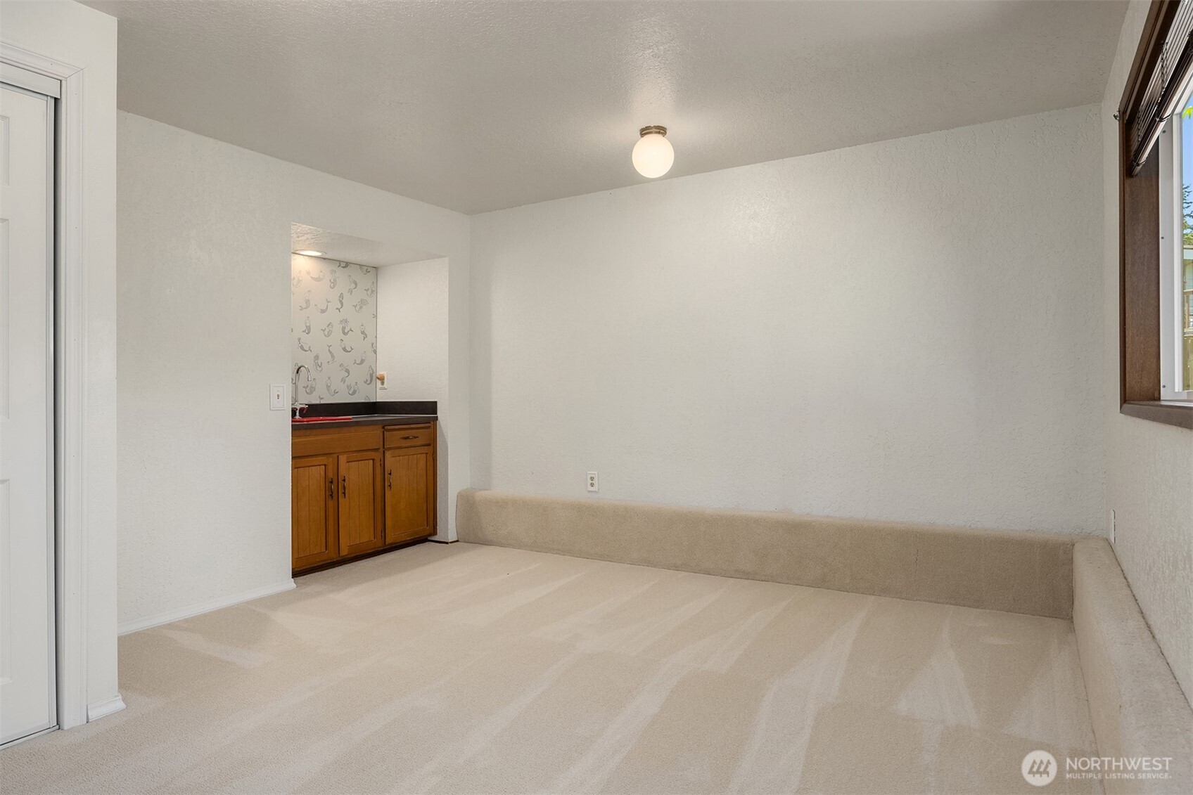 9119 185th Place Southwest Edmonds, WA 98026 - Photo 23 of 38 Gallery Image 23