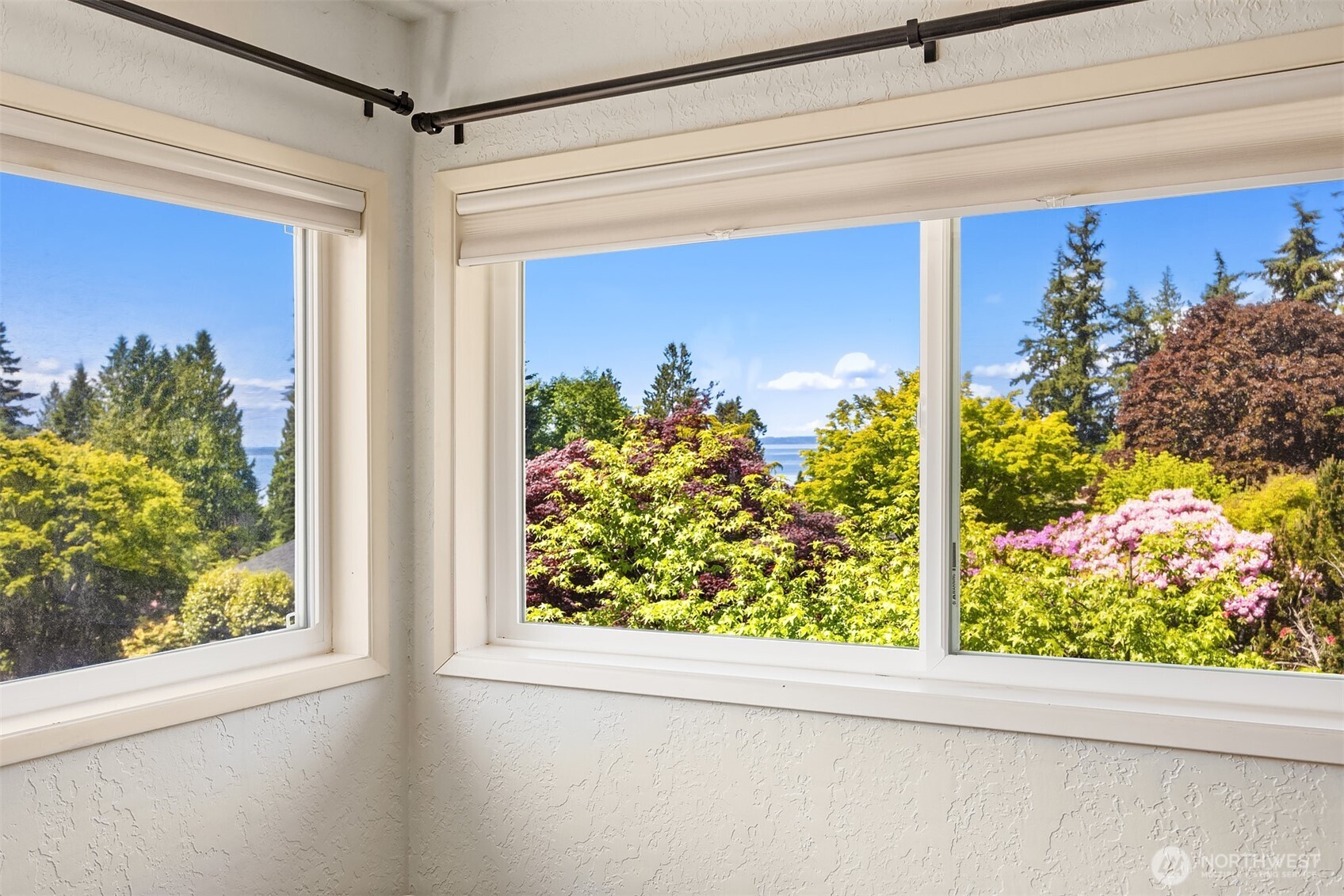 9119 185th Place Southwest Edmonds, WA 98026 - Photo 26 of 38 Gallery Image 26
